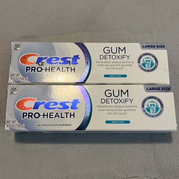 NWT Crest Gum Detoxify Toothpastes - Picture 3 of 5